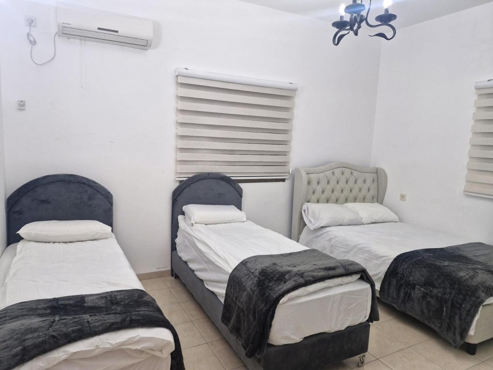 Laila Home 4 Haifa Buitenkant foto